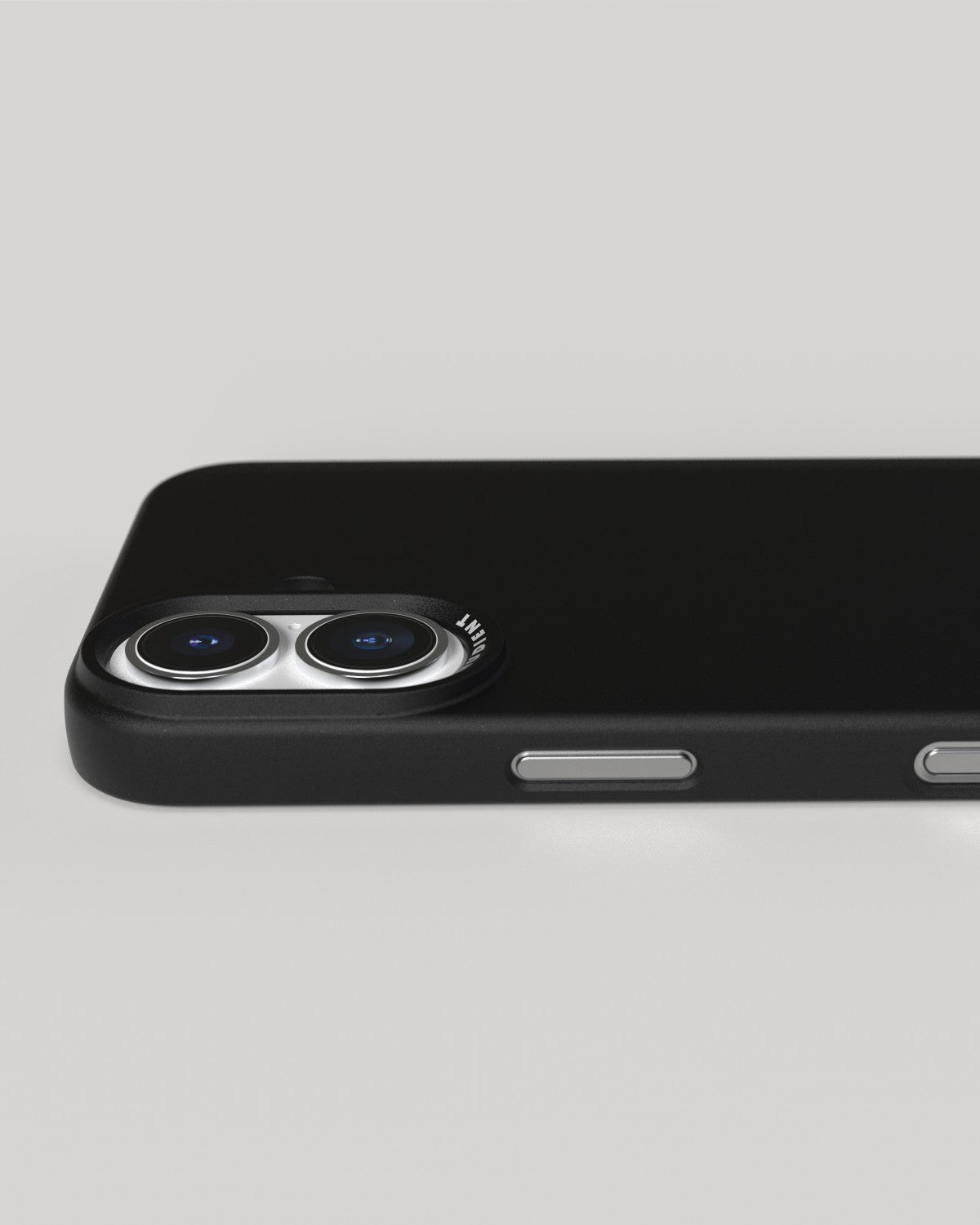 Thin Case - iPhone 16 - Ink Black & Midwinter Blue